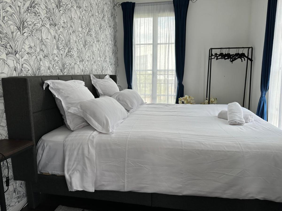 Appt Vue Place De Toscane - 4Min Disneyland-Paris Серрі Екстер'єр фото